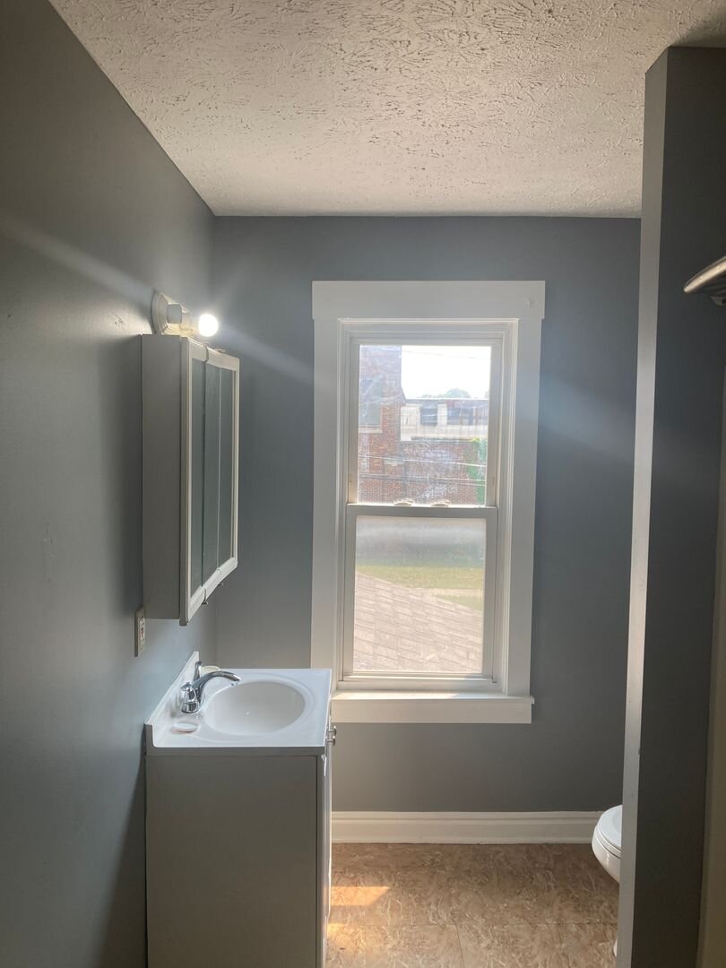 14221 Darley Ave Cleveland, OH 44110