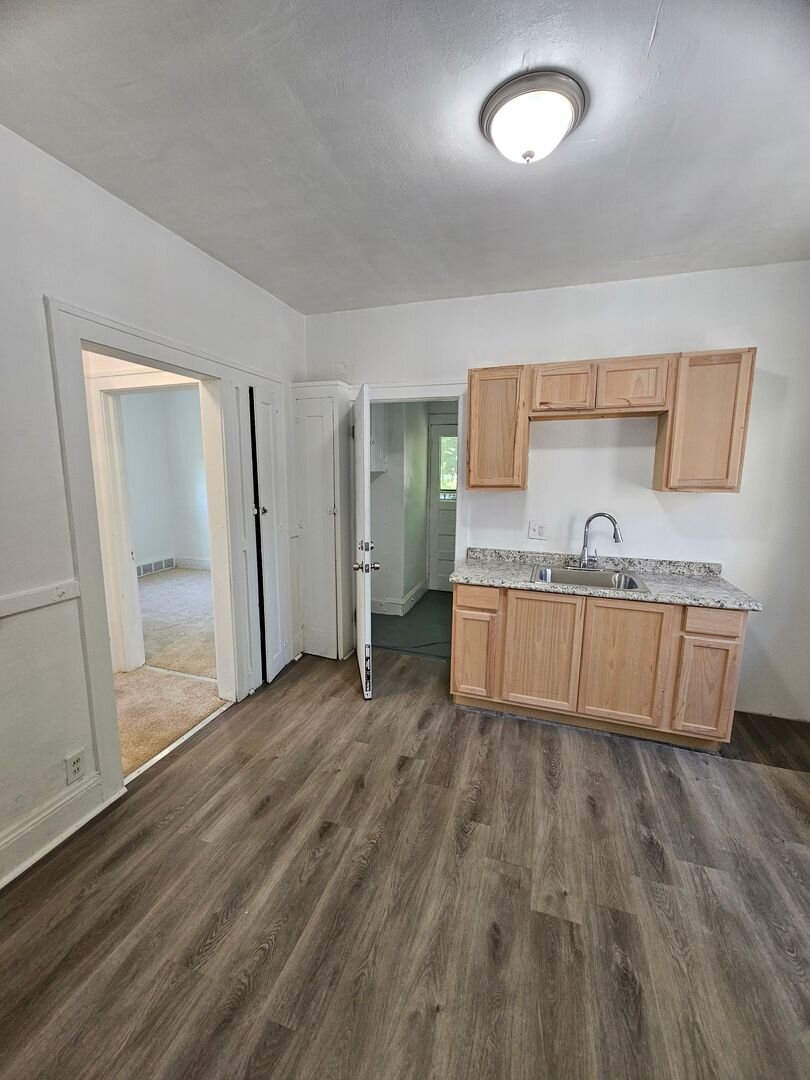 1111 E. 114th St - Unit Up Cleveland, OH 44108