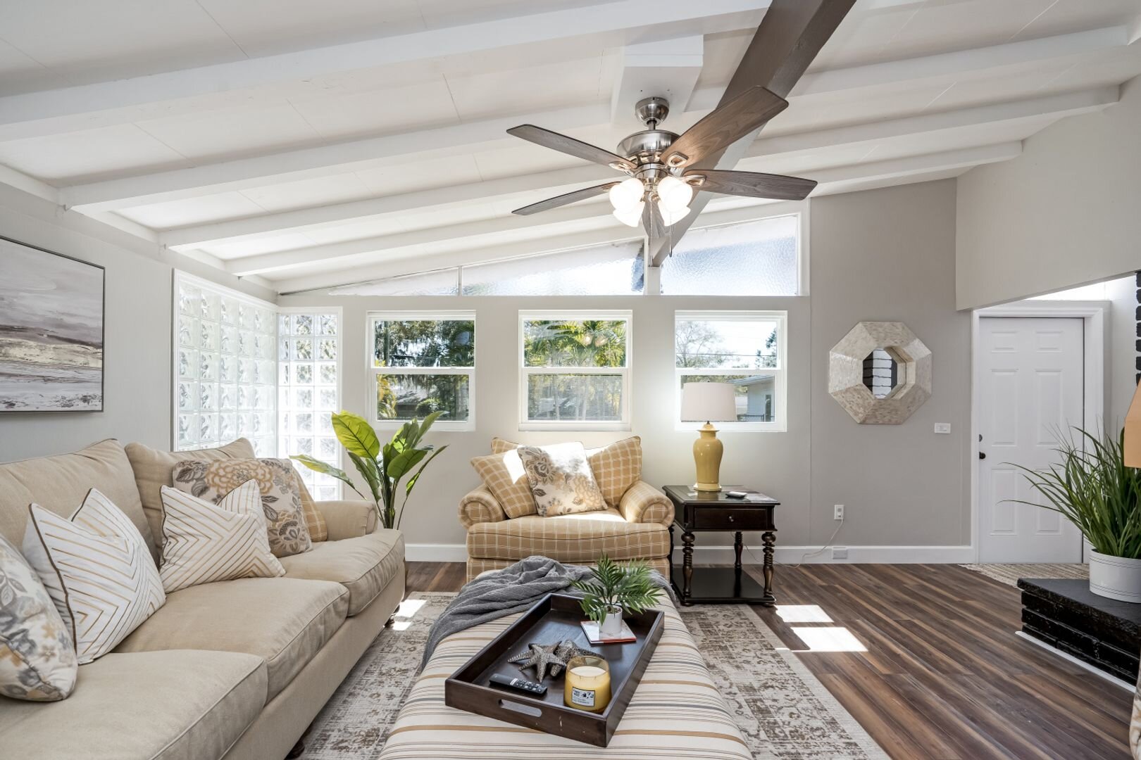 2213 Wason Rd - MAVE 2213 Wason Road 3 bedroom 2 bath Unit 2 #2 Sarasota, FL 34231