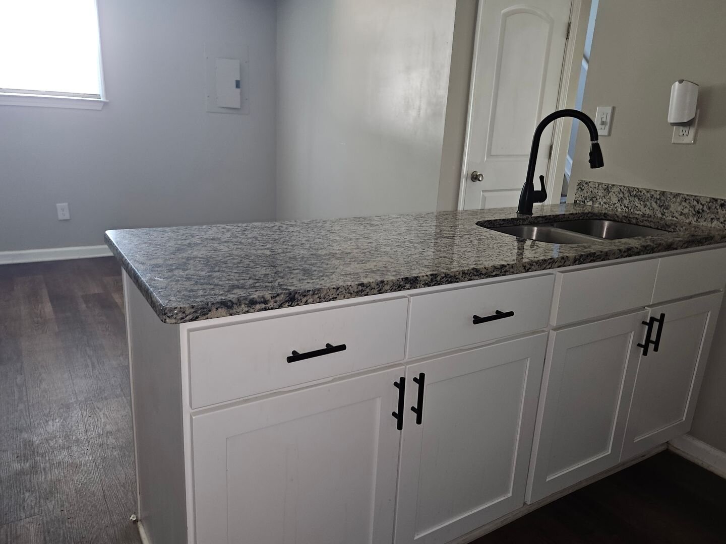 1044 26th Street Newport News, VA 23607