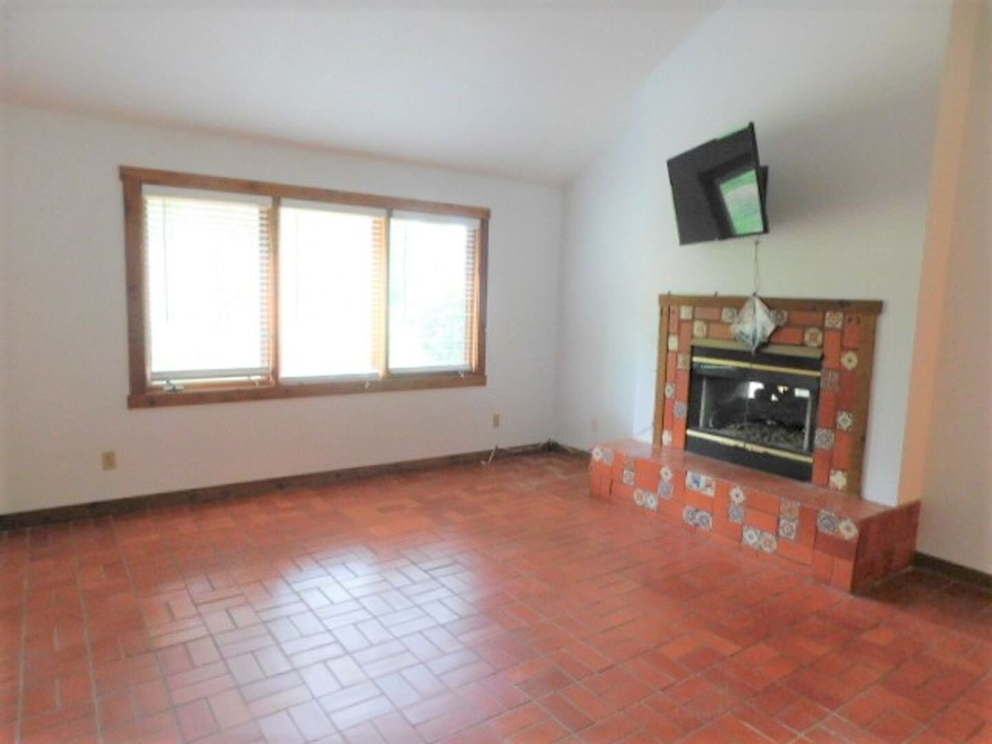 Listing Card Image