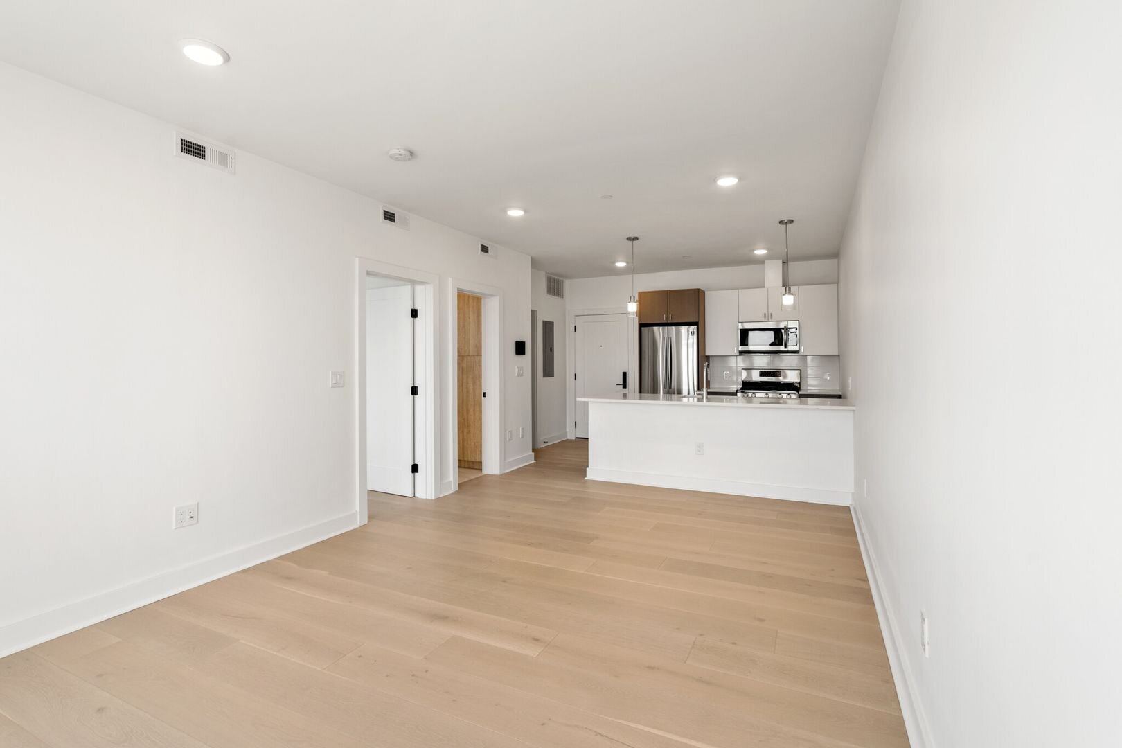 917 Bennington St 504 East Boston, MA 02128