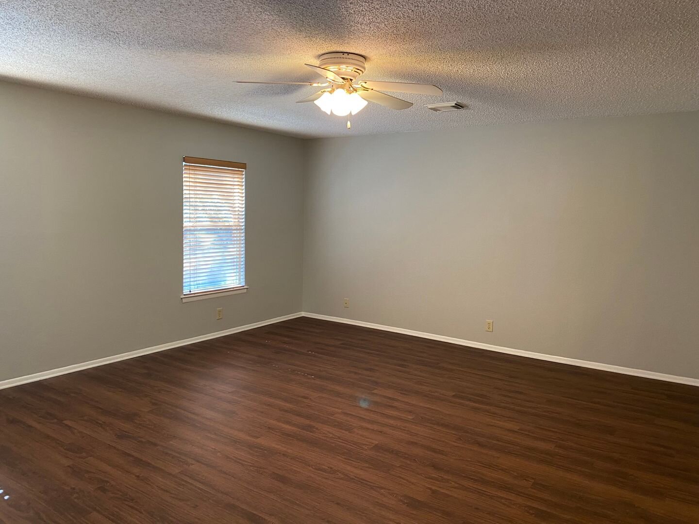 10811 Redbush Park San Antonio, TX 78249