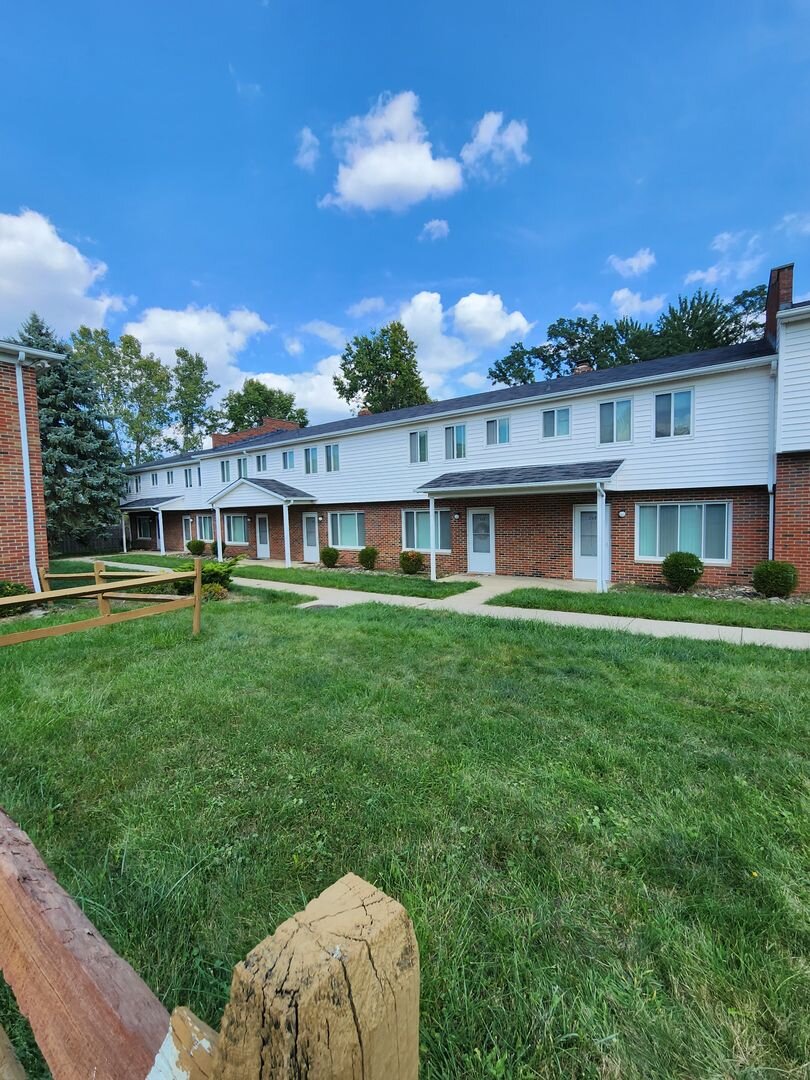 95 East Sprague Rd. Seven Hills, OH 44131