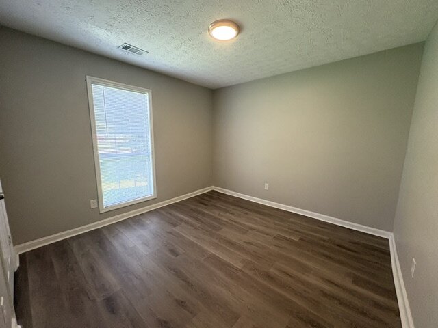 1000 Wehring Ln