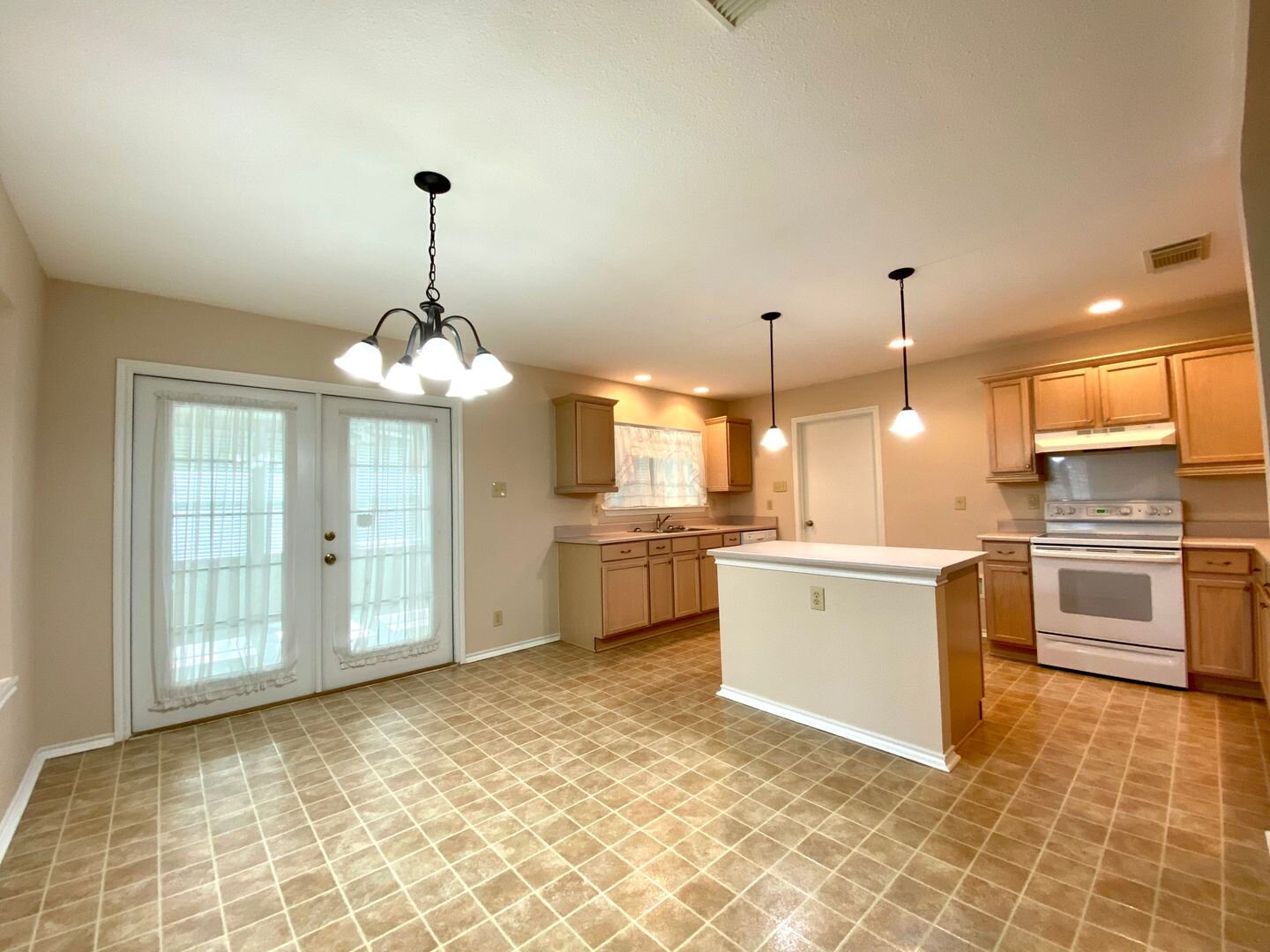 10038 Silverbrook Place San Antonio, TX 78254