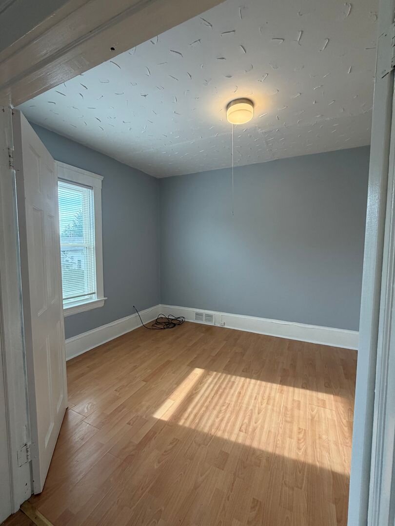 3543 W. 50th Street - Up Cleveland, OH 44102