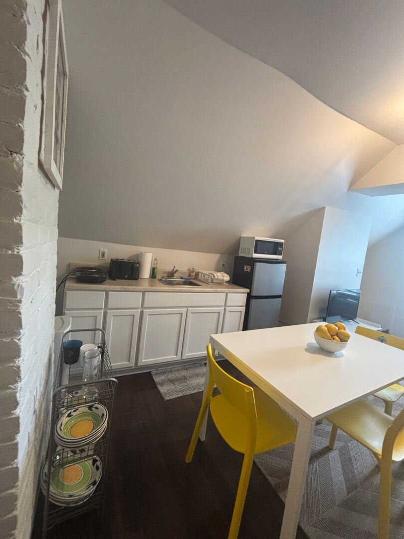 11710 Buckingham Avenue - 3rd Floor Cleveland, OH 44120