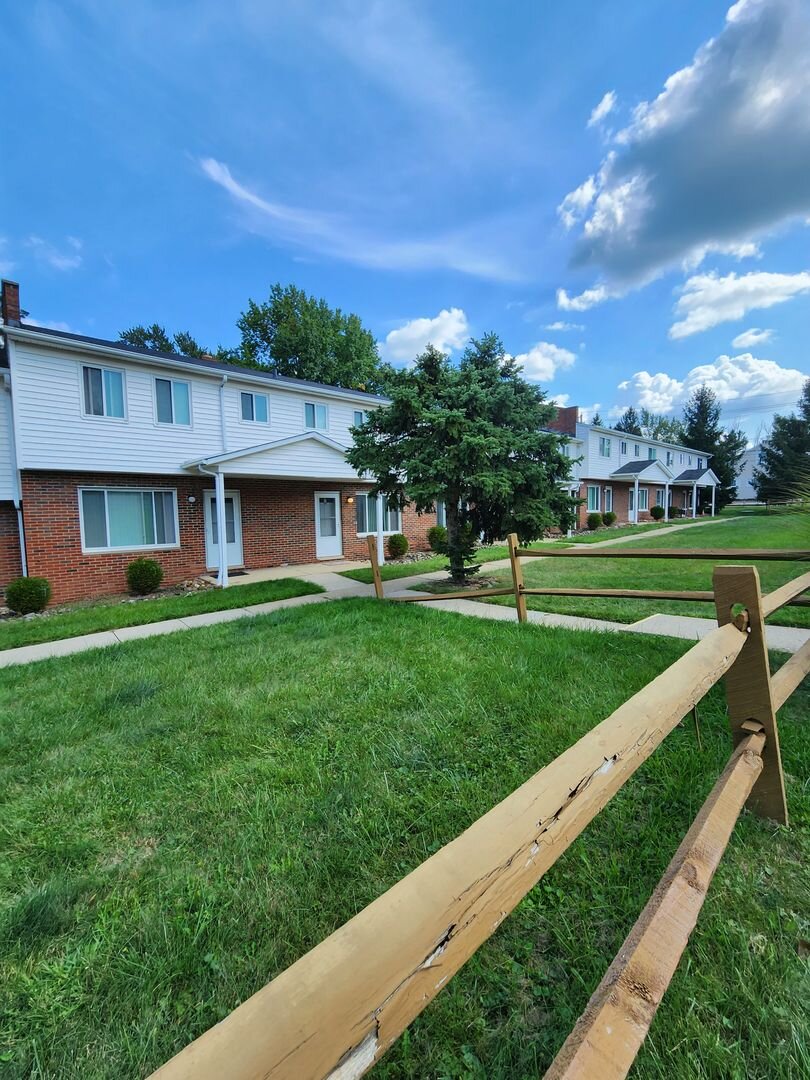 95 East Sprague Rd. Seven Hills, OH 44131