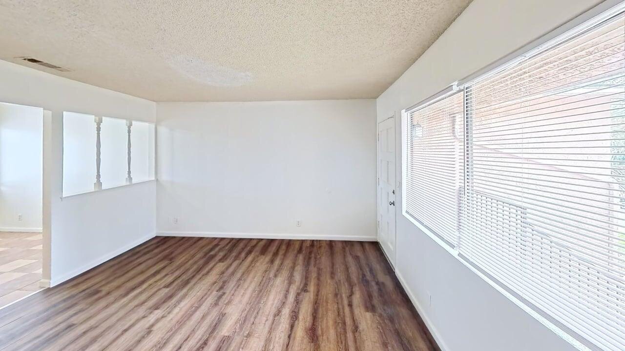 1237-B