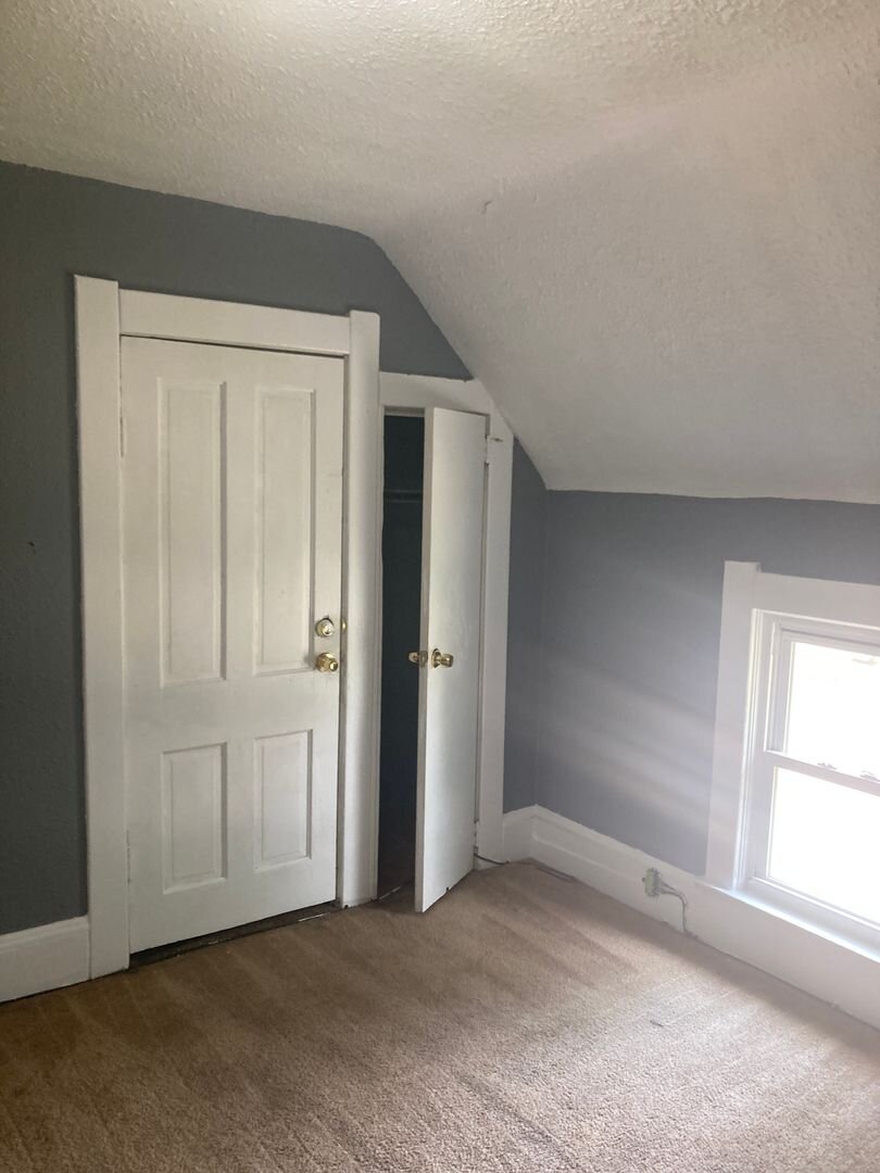 14221 Darley Ave Cleveland, OH 44110