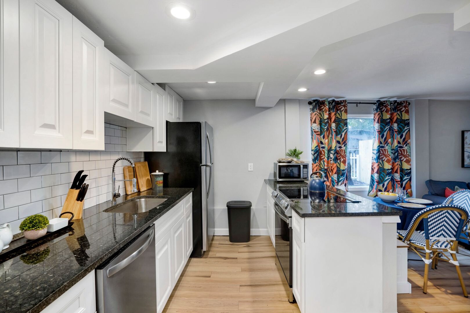 4705 Hollingsworth Ave - Lower Unit B 3 bed 2 bath pool Sarasota, FL 34233