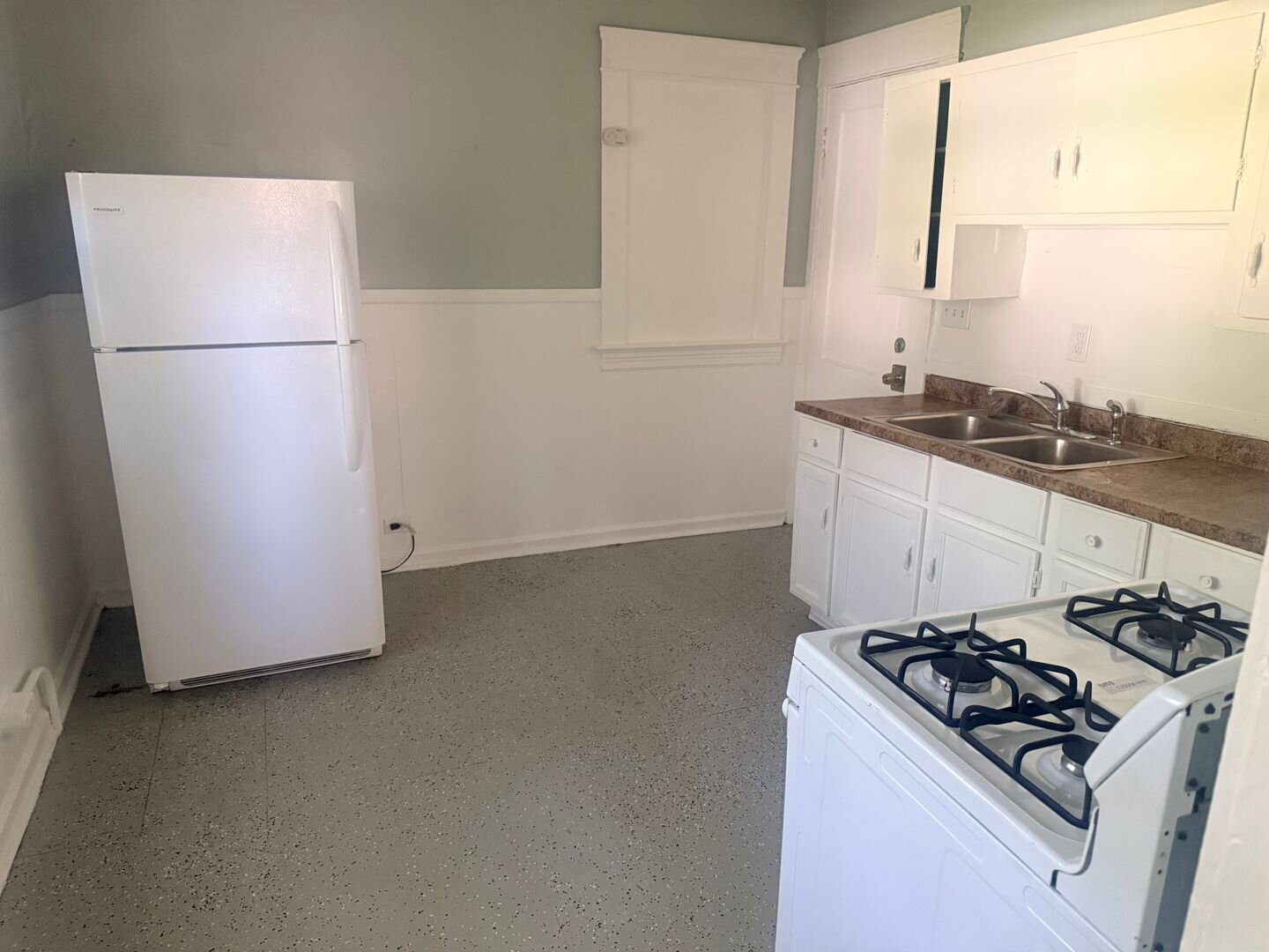 3382 E. 102nd Street Cleveland, OH 44104