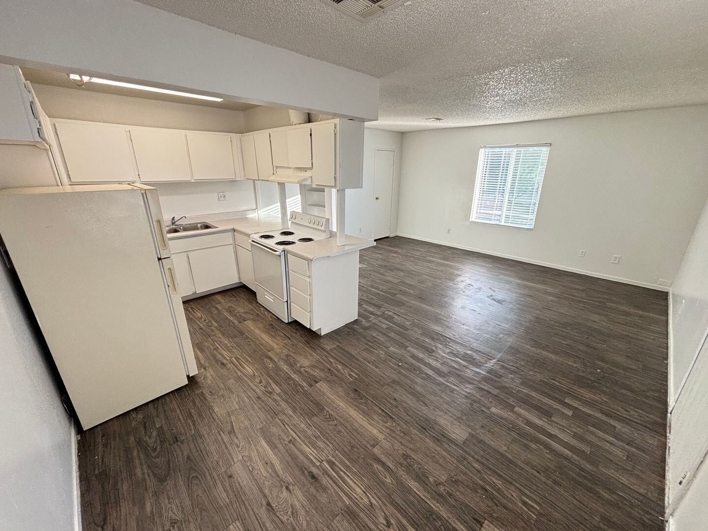147 Westminster Way Unit D Henderson, NV 89015