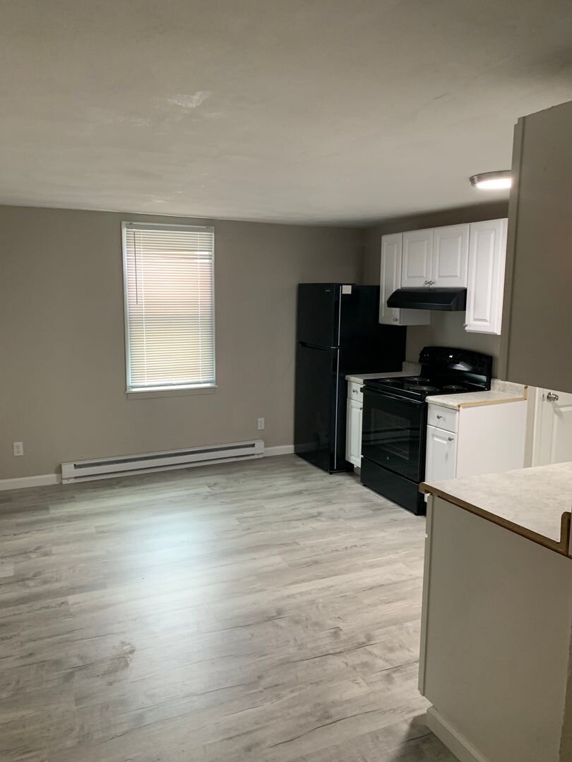 661 Washington Avenue - Down Lorain, OH 44052