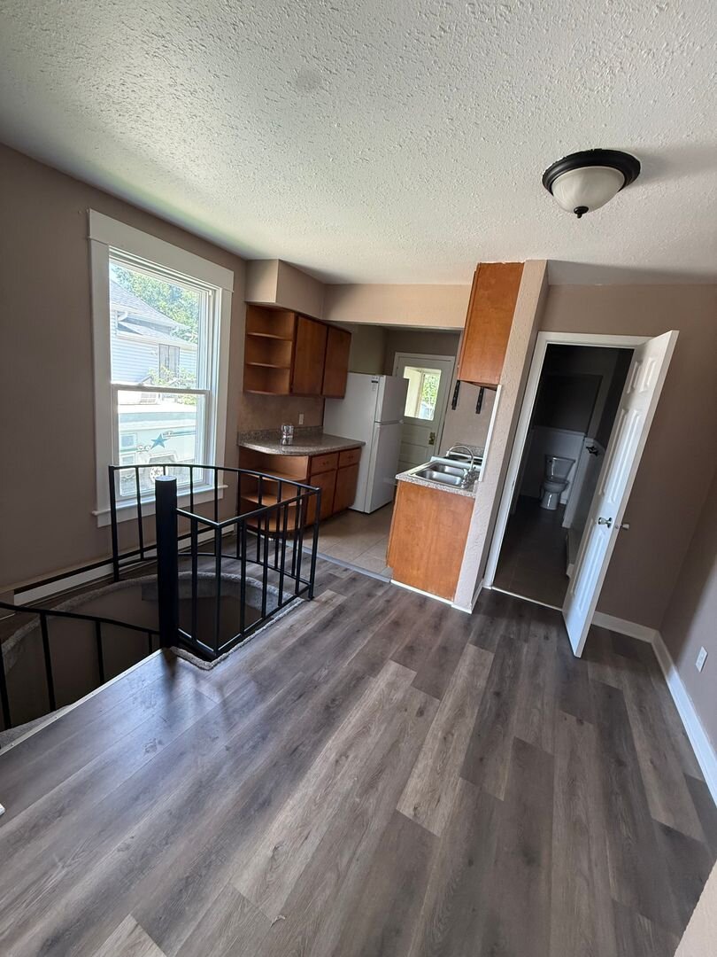 113 E 4th - 1 Hastings, NE 68901