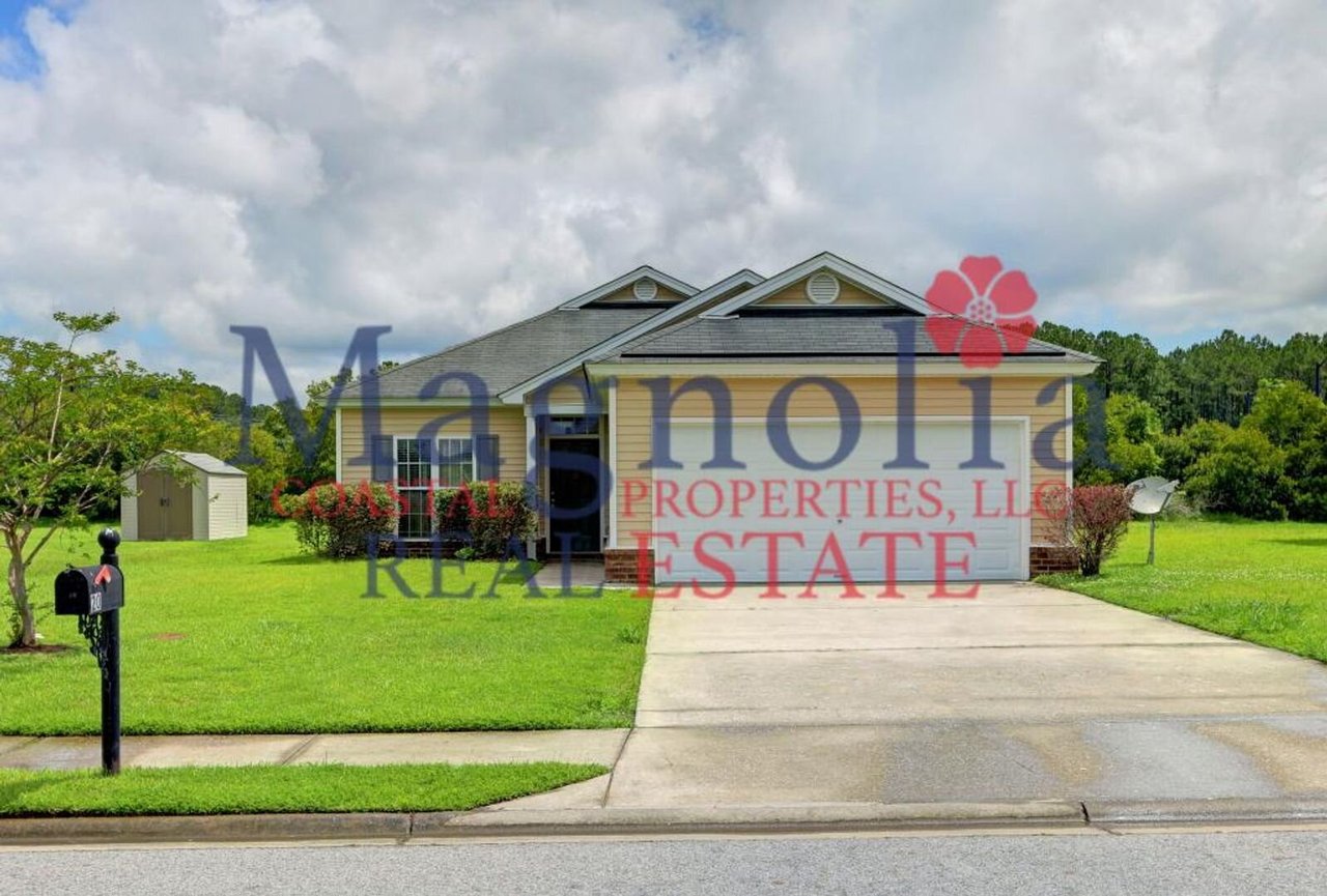 20 Evergreen Oak Dr Richmond Hill, GA 31324