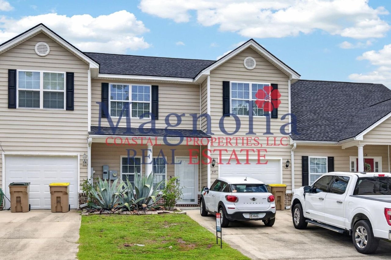255 Cypress Pointe Dr Richmond Hill, GA 31324
