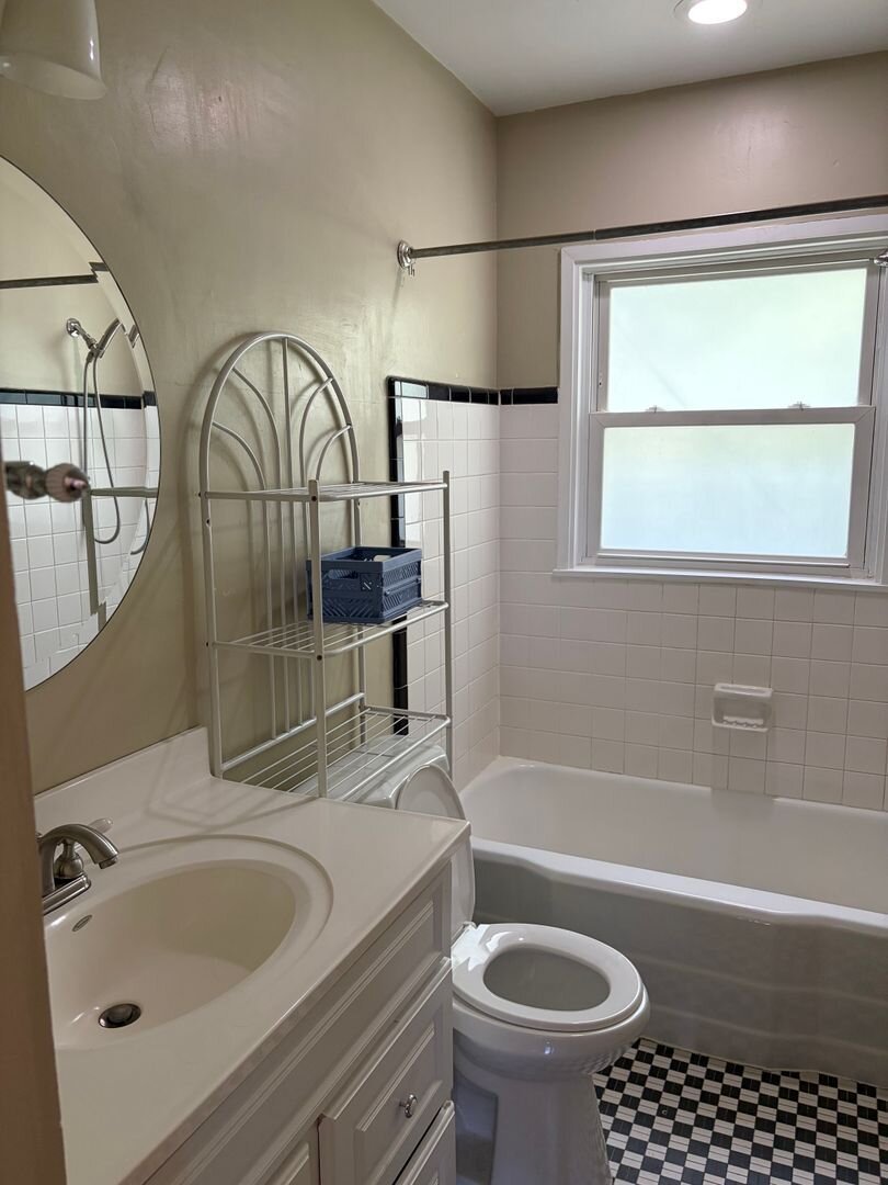 600 University Ridge, #25 Greenville, SC 29601