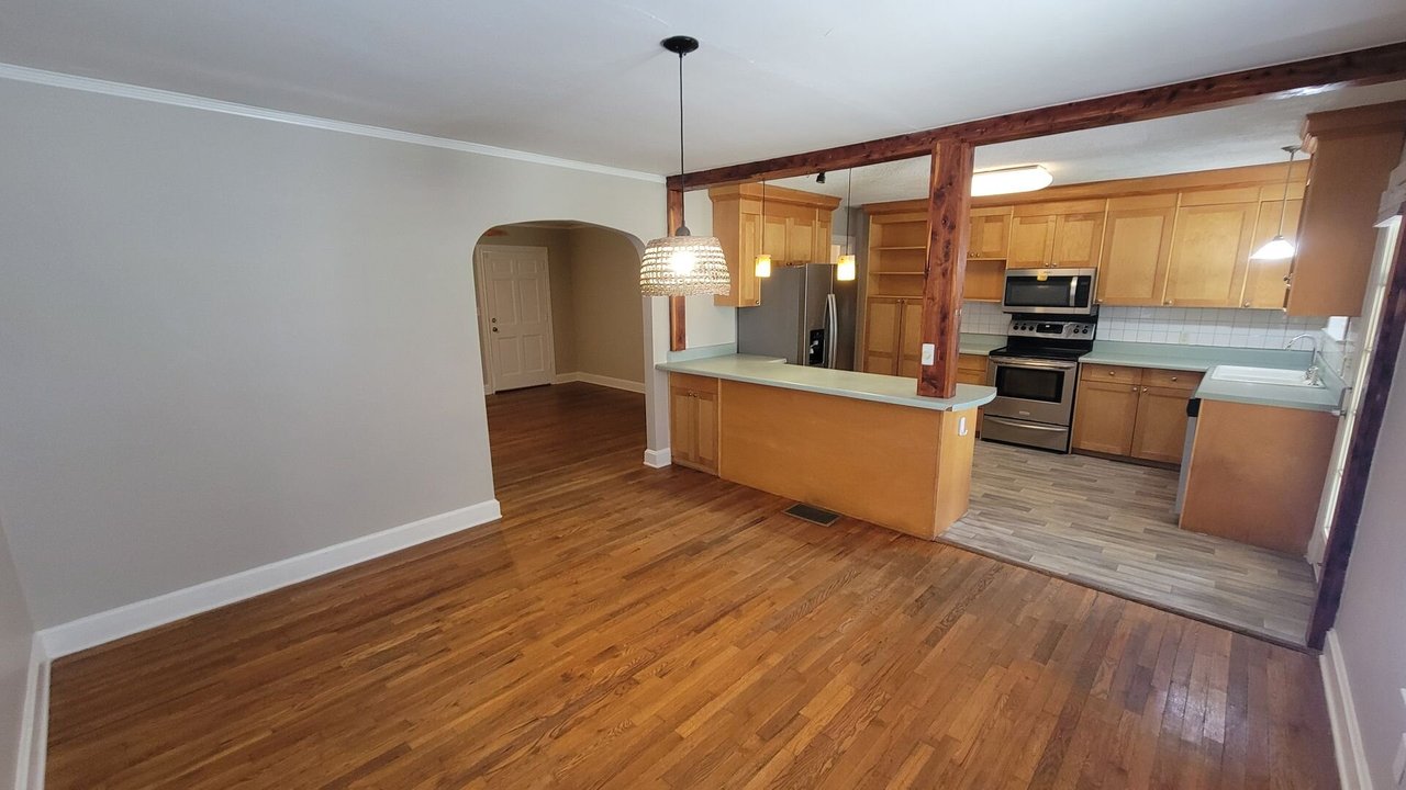 522 Grove Rd Greenville, SC 29605