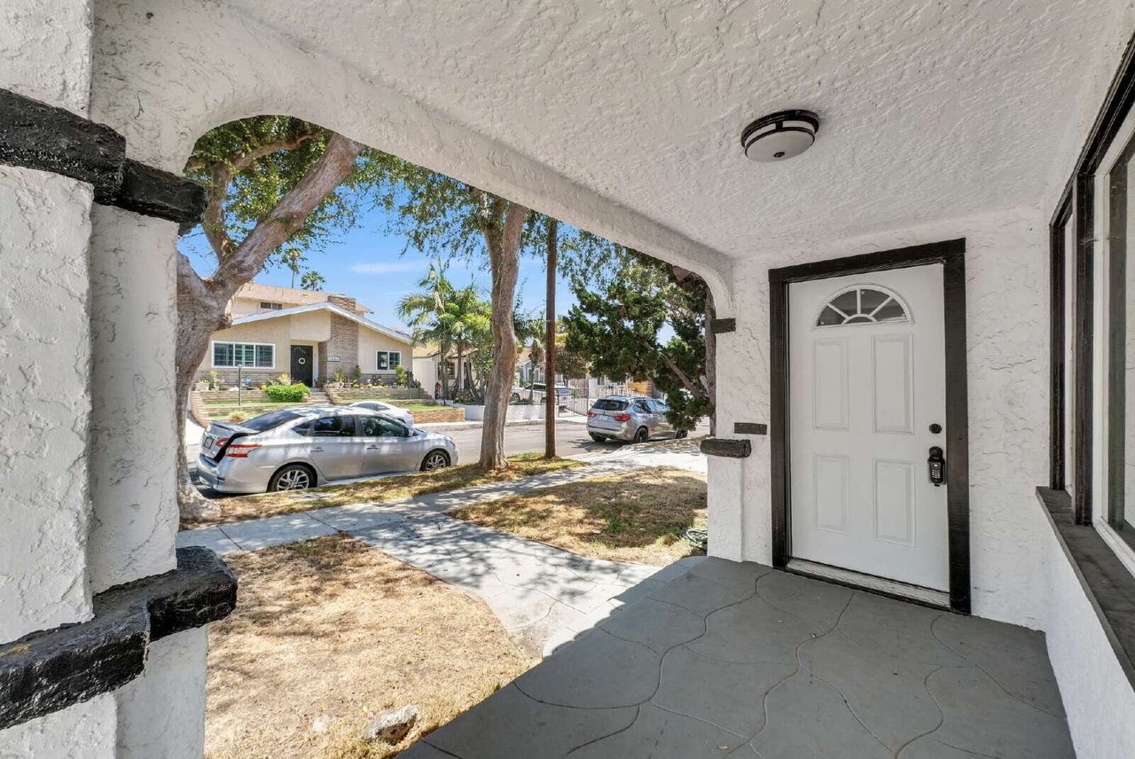 1921 Junipero Ave