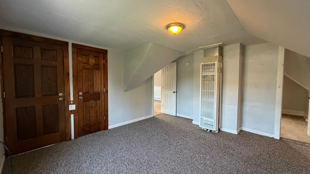 810 E Division St Apt B Cadillac, MI 49601
