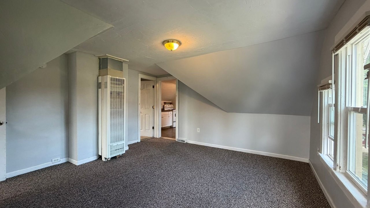 810 E Division St Apt B Cadillac, MI 49601