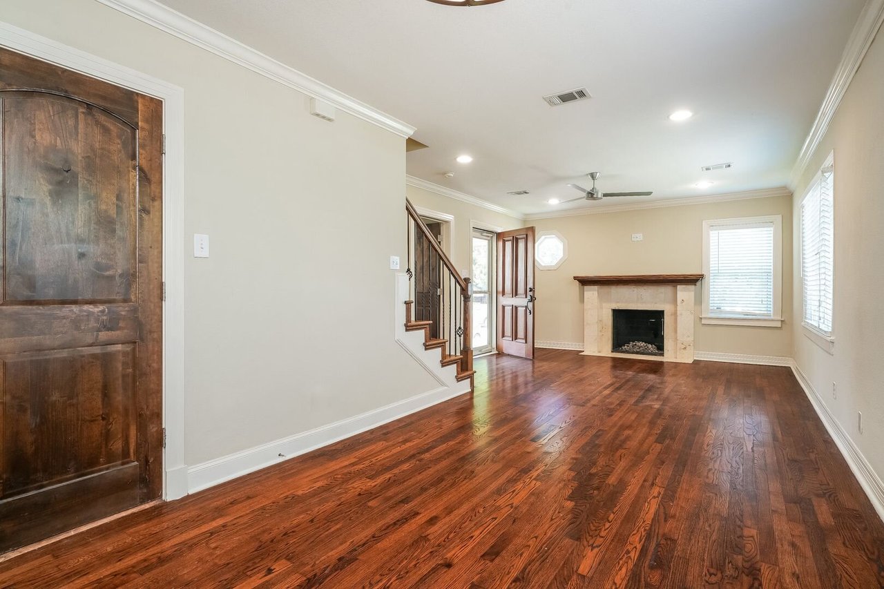 4536 Capitol Ave Dallas, TX 75204