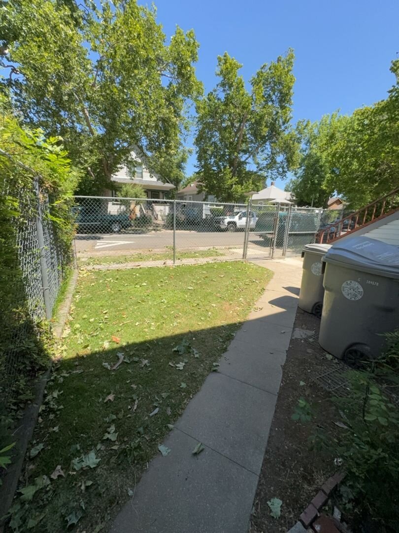 3402 7th Ave #B Sacramento, CA 95817