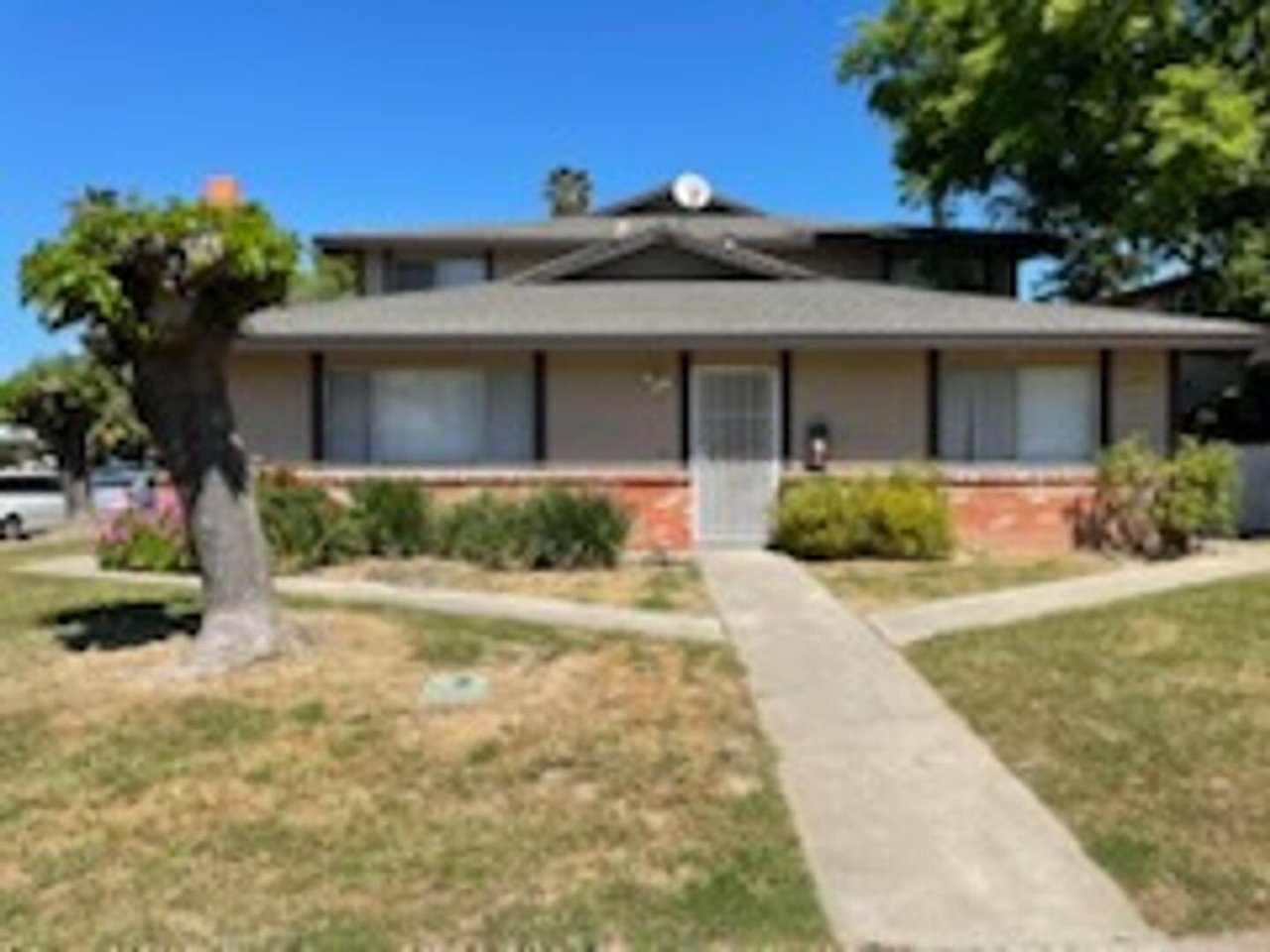 770 Carro Dr #1 Sacramento, CA 95825