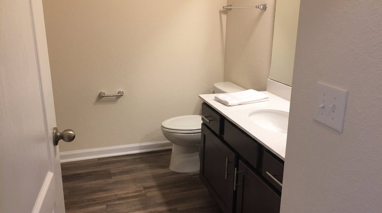 4966 Key Lime Drive Unit 201 Jacksonville, FL 32256