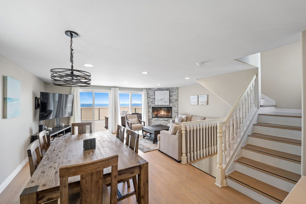 305 Ocean Dr Oxnard, CA 93035-4637