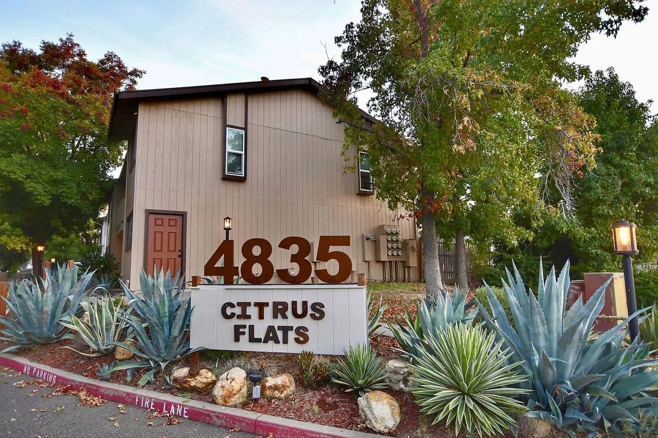 4835 Orange Grove Avenue - 01 Sacramento, CA 95841