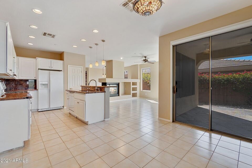 41526 N Cedar Chase Rd