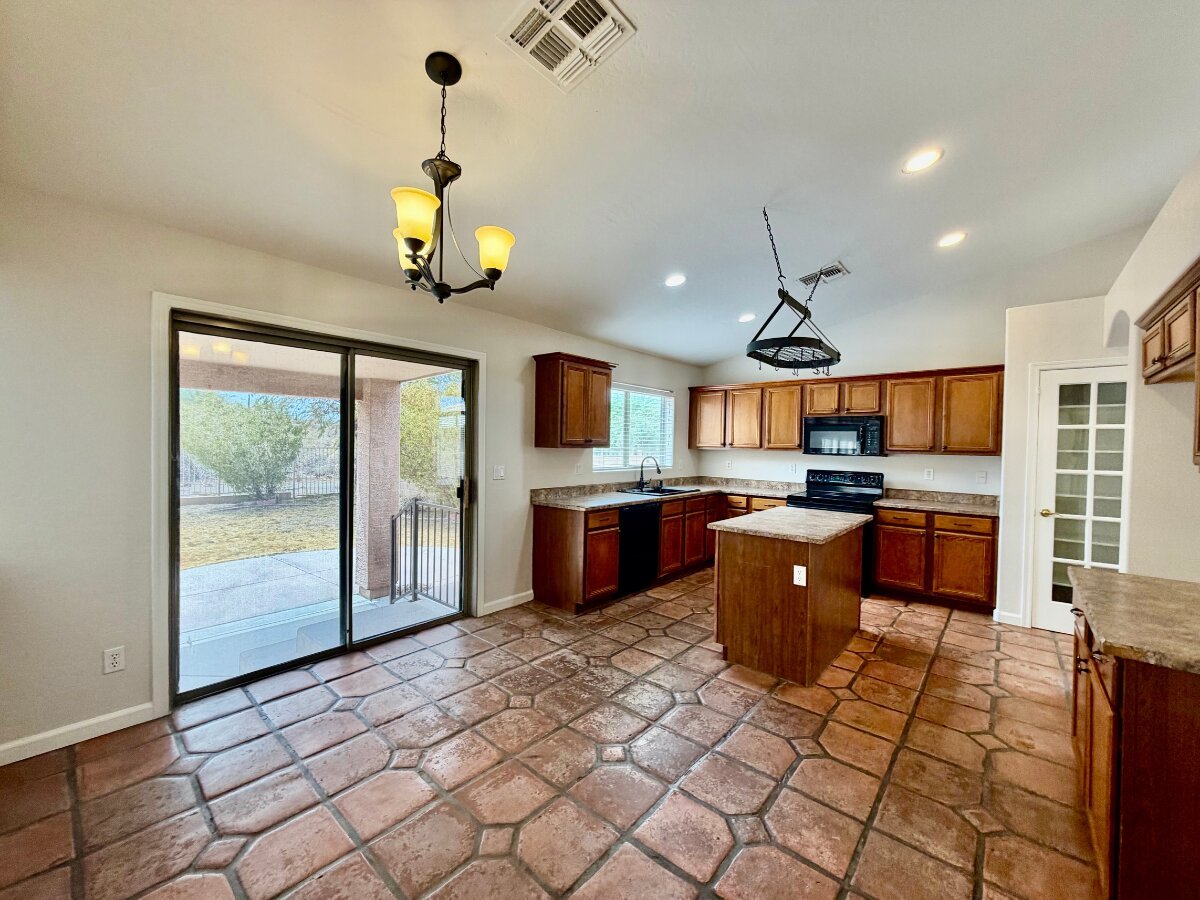 6423 W Villa Linda Dr