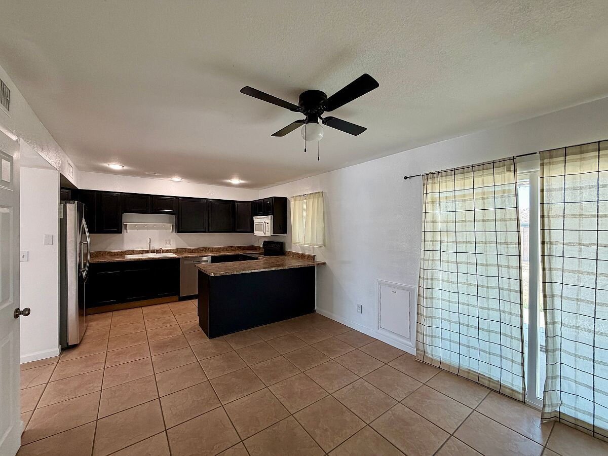 3545 E Saint John Rd, Phoenix, AZ, 85032