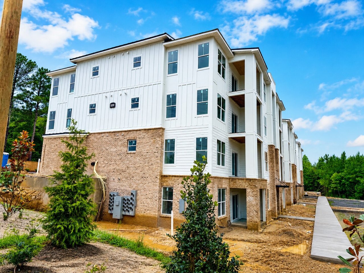 520 Trove Lane - Unit 204 The Depot Vass, NC 28394