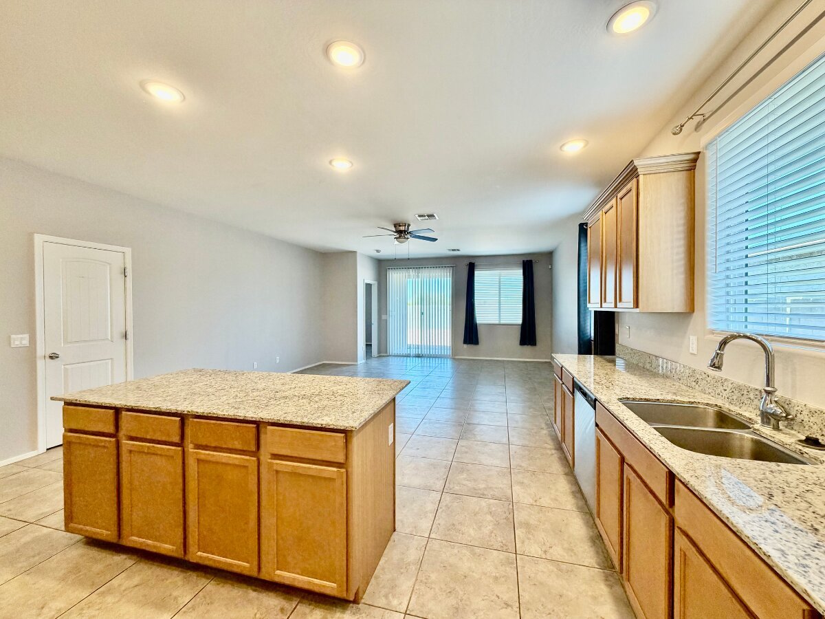 13484 W Range Mule Dr, Peoria, AZ 85383