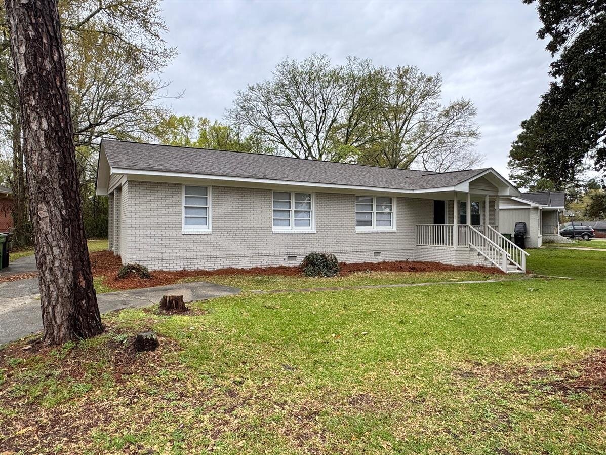 3622 Vivian Ln