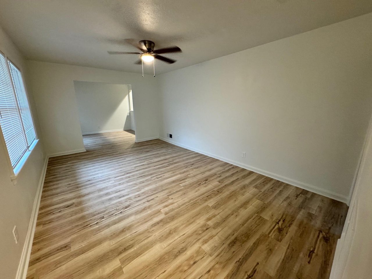 3622 Vivian Ln