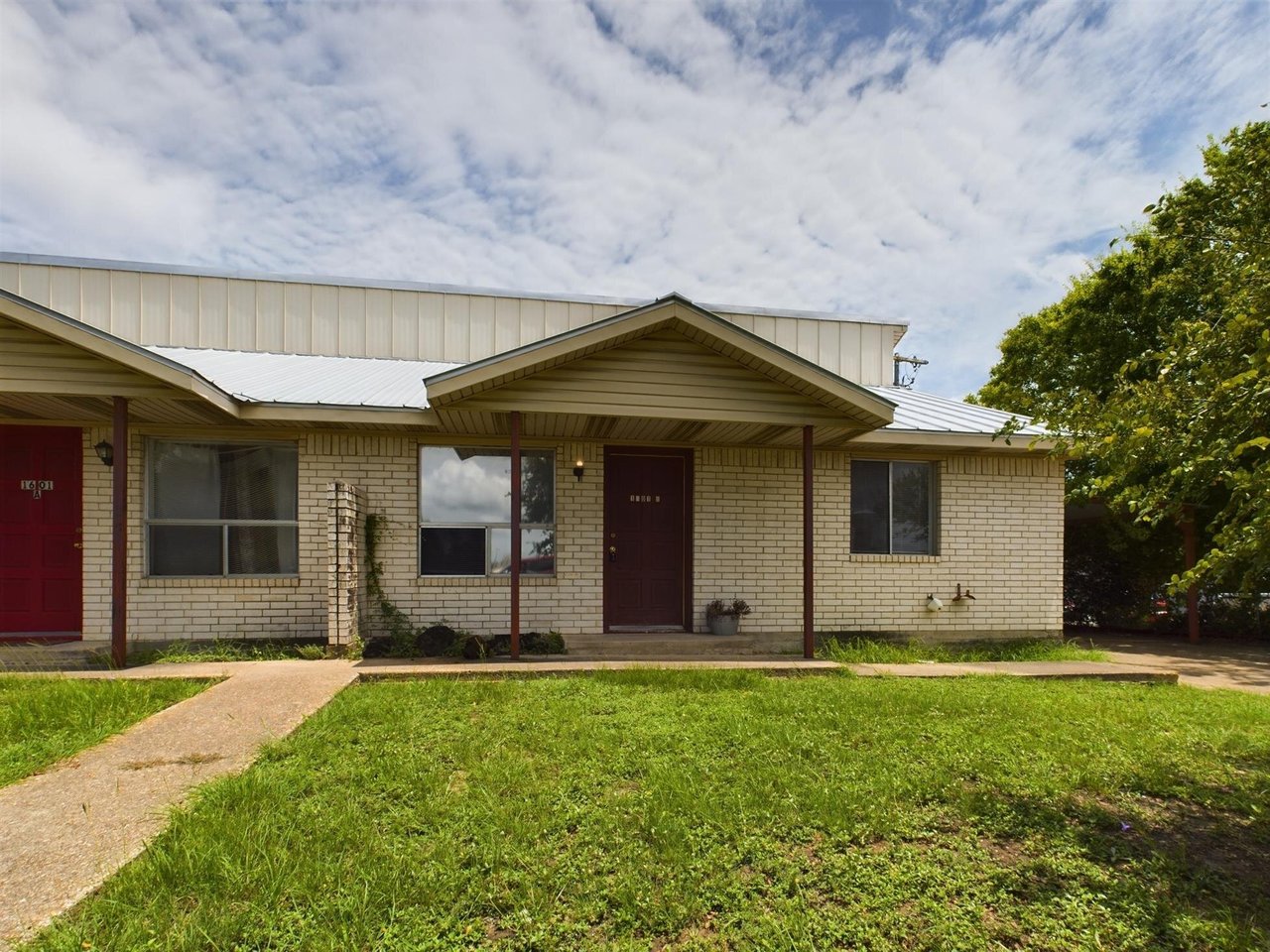 1601 B George Bush