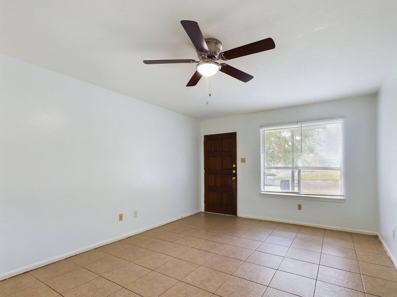 1601 B George Bush