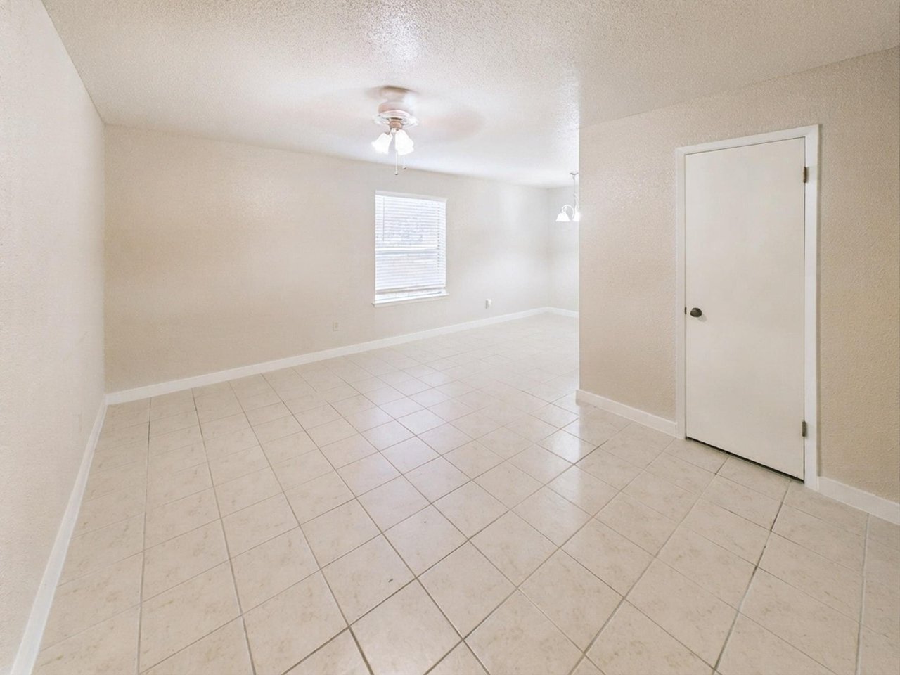 1505 D Oakdale
