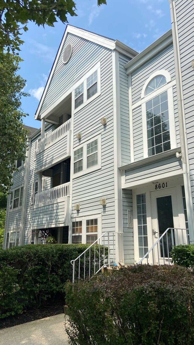 8601 Falls Run Rd Unit I