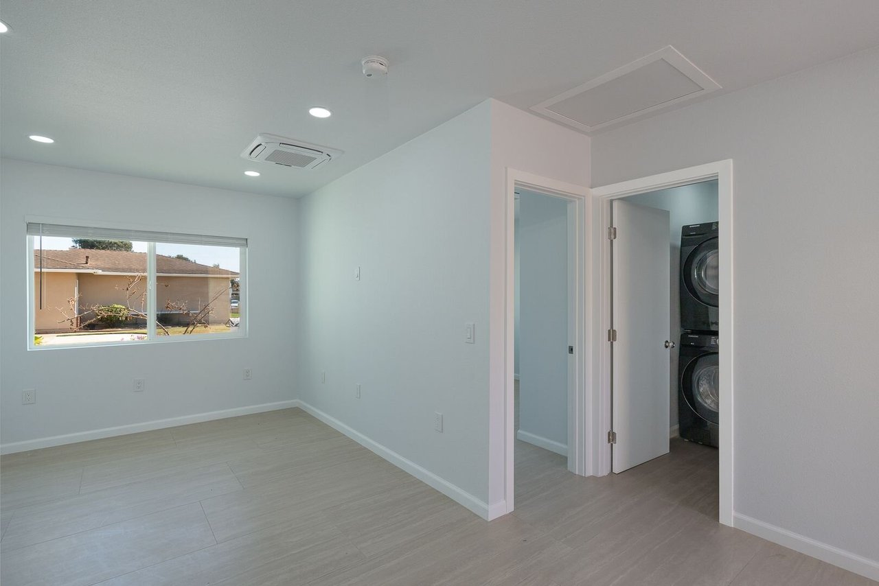 3630 S F St #2 Oxnard, CA 93033