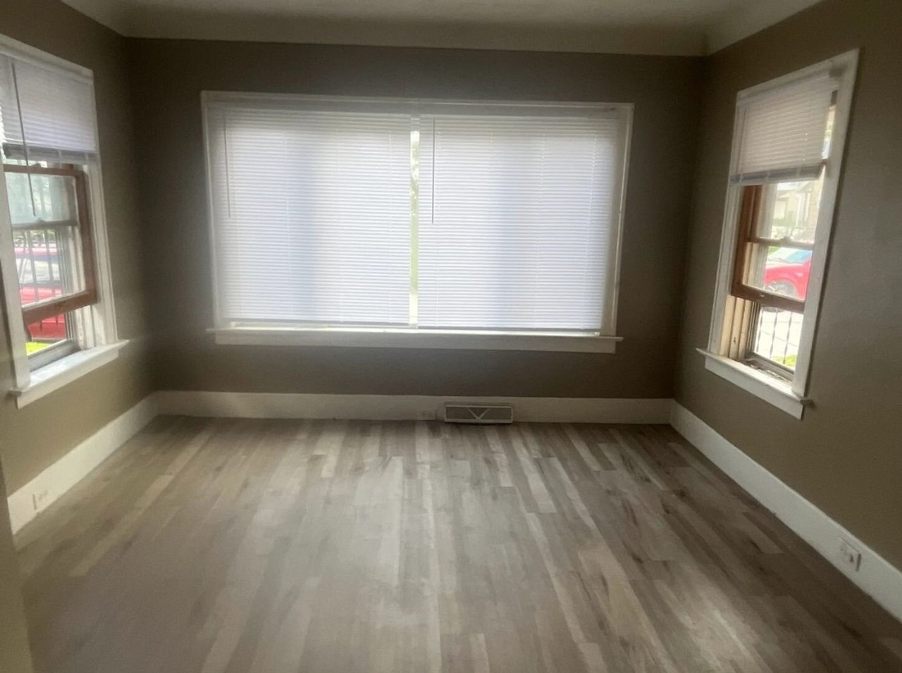 360 Lemert Street Toledo, OH 43605