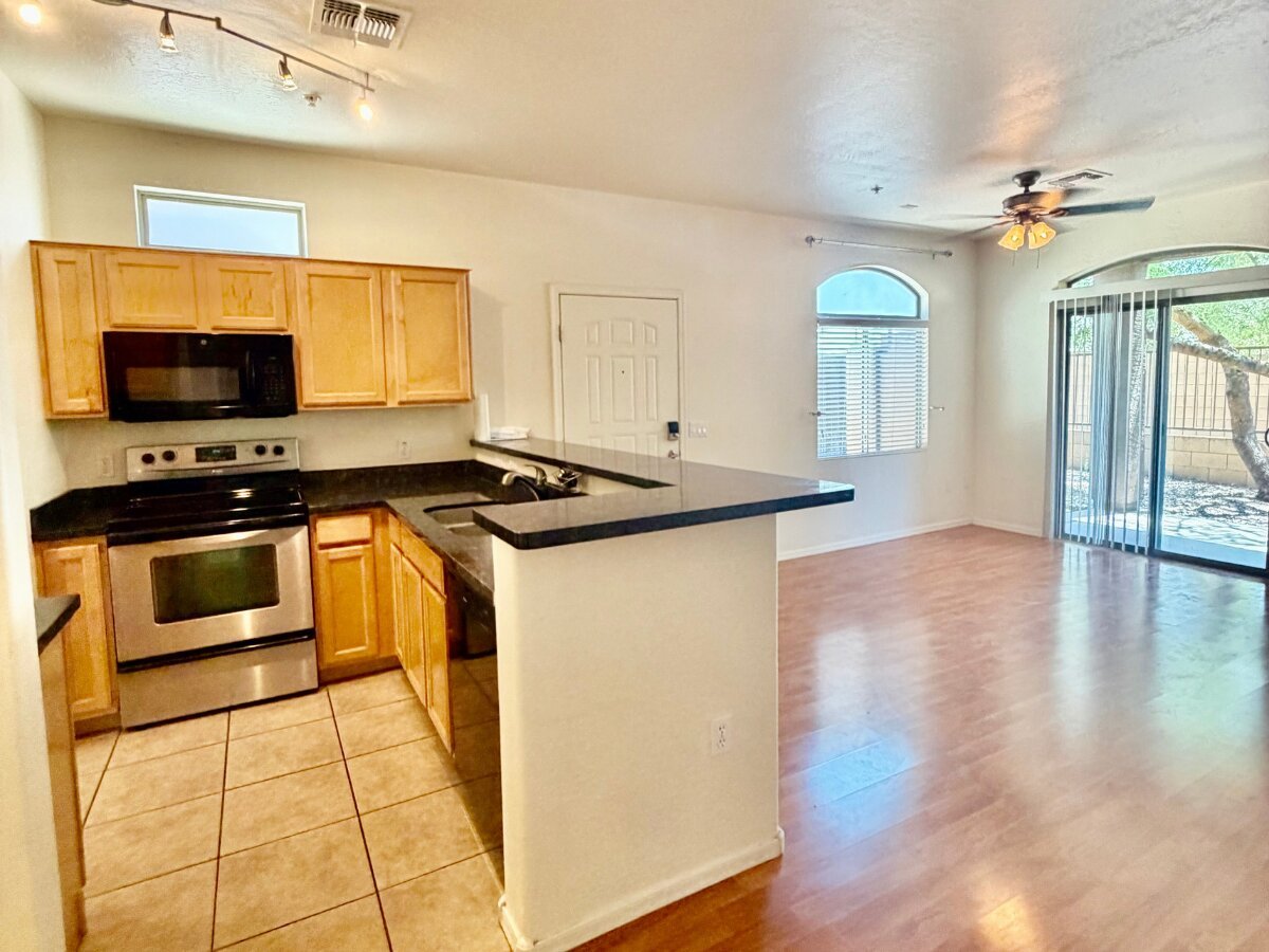 2250 E Deer Valley Rd #21, Phoenix, AZ, 85024