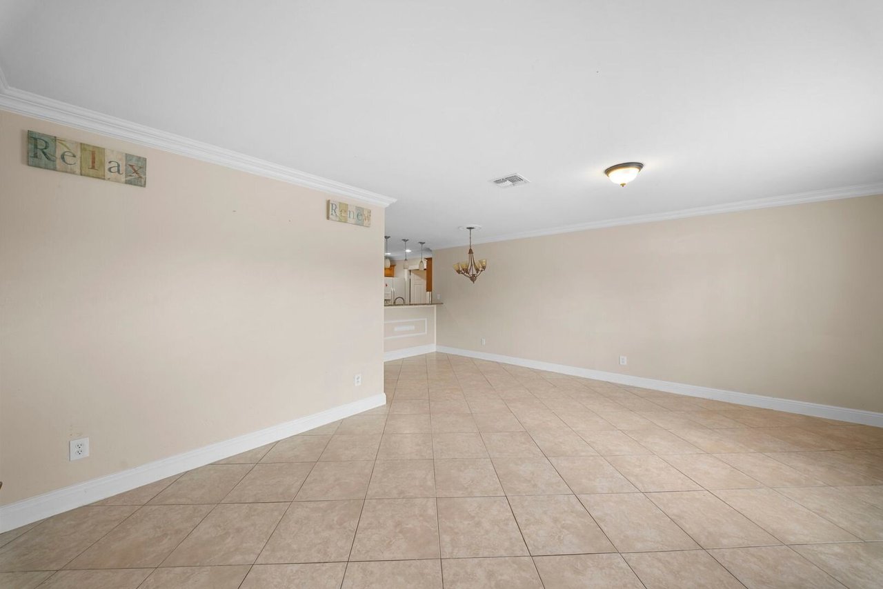 3402 Santa Barbara Blvd Cape Coral, FL 33914