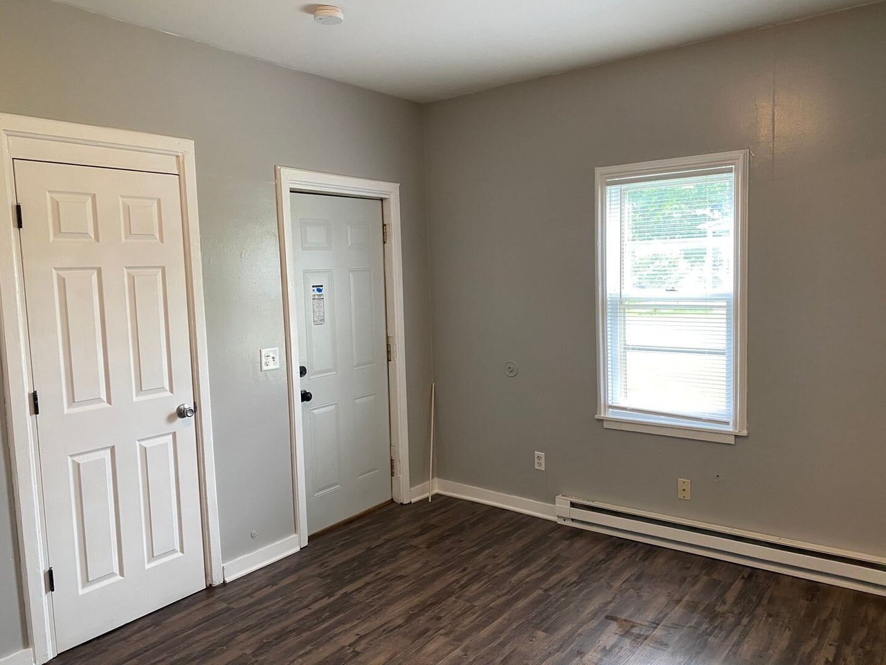 86 N 4th Street, Unit 2 Aurora, IL 60505