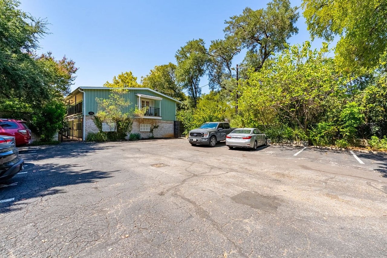 1514 Forest Trl #106 Austin, TX 78703